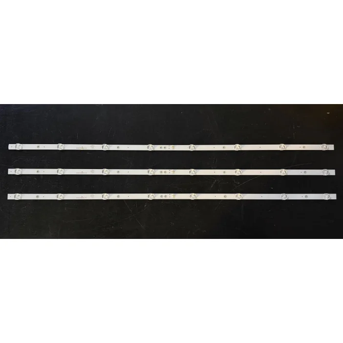Más márkák 43" LED háttérvilágítás TV készlet - 3 darab x 8 LED - 3V - 820mm - ZX43ZC332M08A1 V0